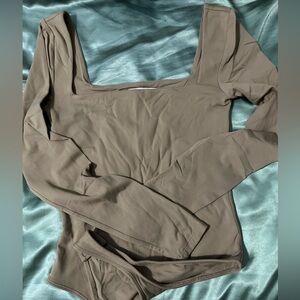 Aritzia Babaton bodysuit